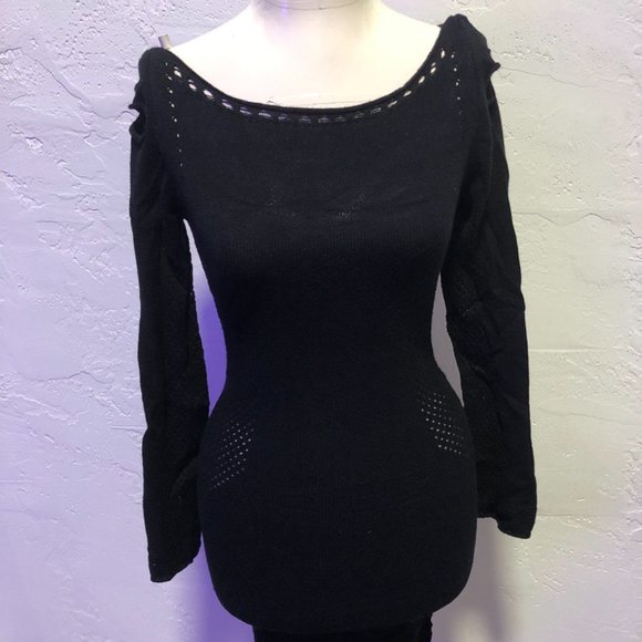 Sexiest little black dress with back details  size S - Picture 2 of 5